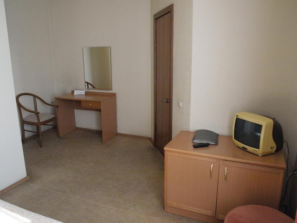 مغنيتاغورسك Ural Hotel الغرفة الصورة